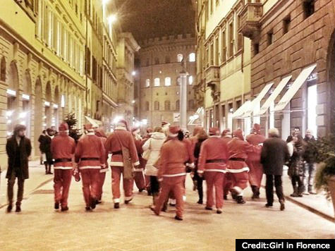 Santas in Florence
