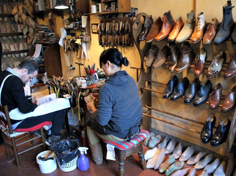 Artisans-Florence-Shoes Artisans_Florence-Shoes-Ugolini