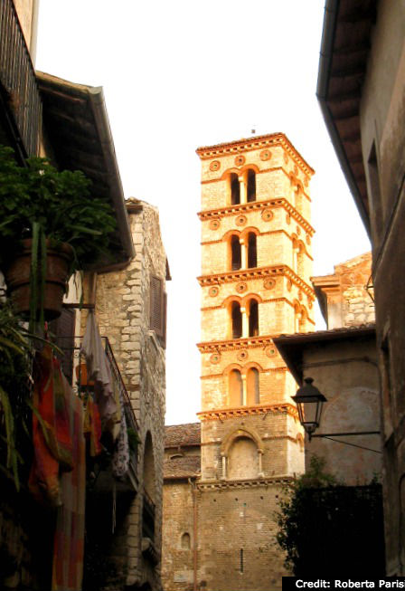 Sermoneta_Tower of Cattedrale_di_Santa_Maria_Assunta_web Tower of Cathedral of Santa Maria Assunta in Sermoneta, Lazio