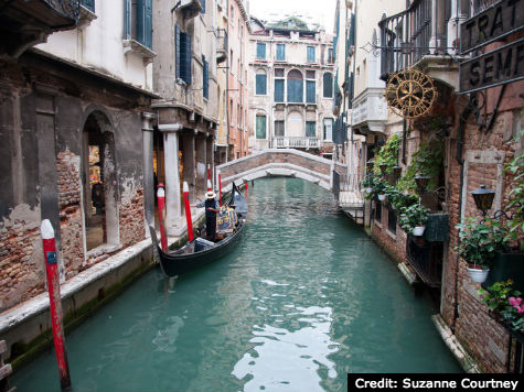 Rio del Bareteri, Venice