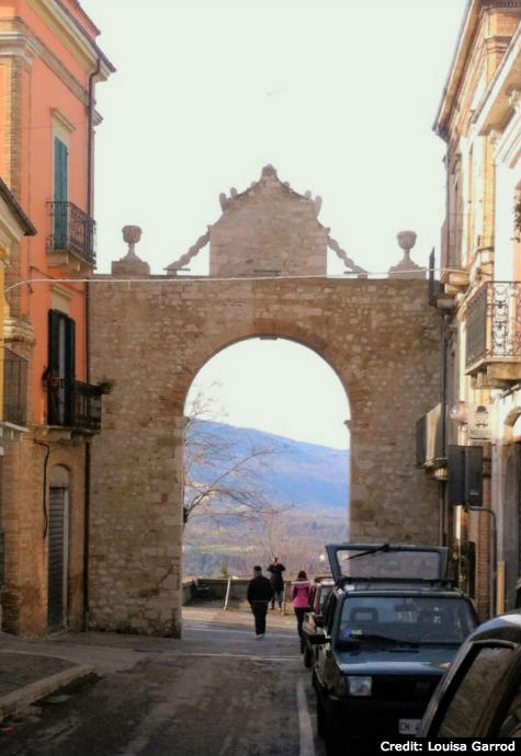 Gateway in Guardiagrele