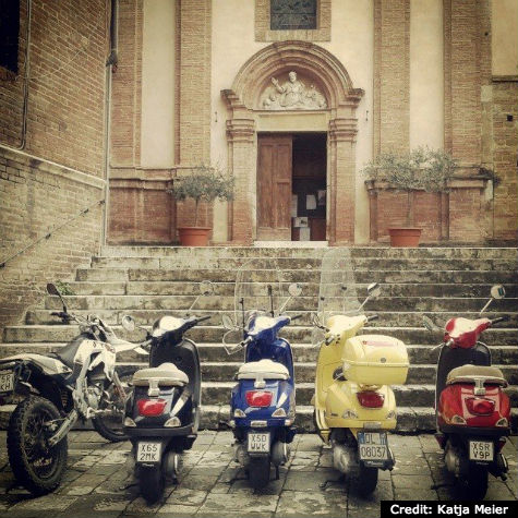 Vespas in Siena