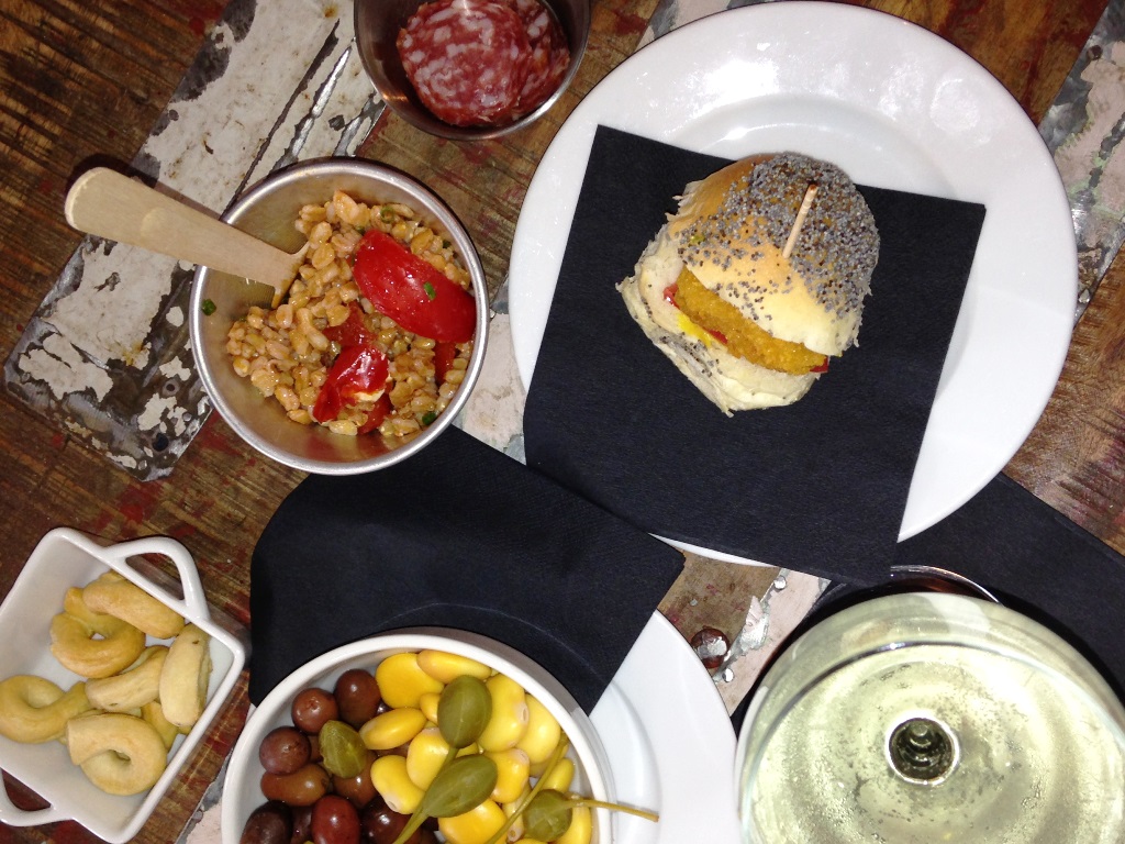 Aperitivo time | August in Rome for Foodies | BrowsingItaly.com