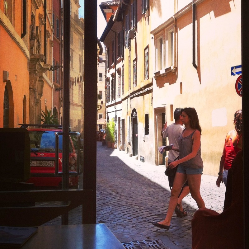 Circus |Internet Bars in Rome, Italy | BrowsingItaly.com