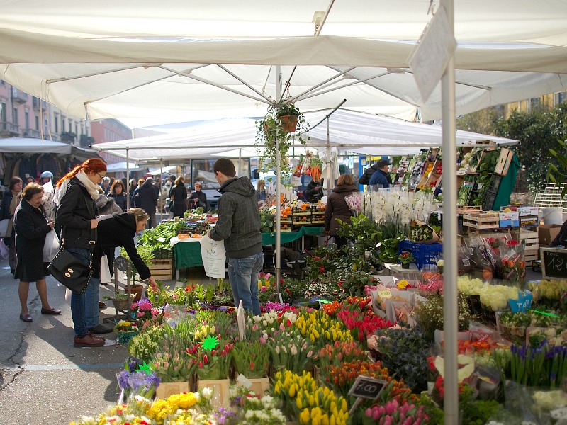 Market at San Marco, Milan | Photo credit: Heather Carlson | BrowsingItaly