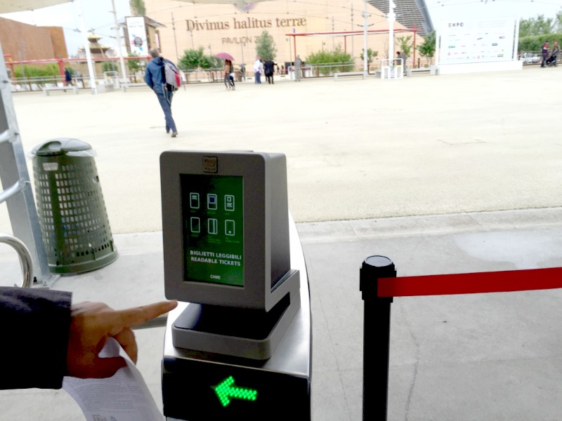 Entry to the Expo Milano 2015 | BrowsingItaly