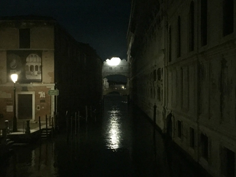 Bridge of Sighs | 24 Hours in Venice, Italy | BrowsingItaly.com
